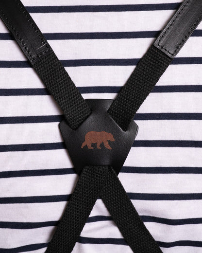 No. 438 FORKLÆDE canvas af genbrugsflasker Fremstillet af 20 genbrugte plastflasker.