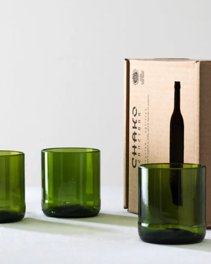 Glas af genbrugte vinflasker – upcyclet design | ZirCular
