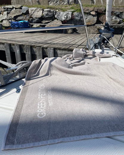 Calm Fit håndklæde Clay -  100% recycled - 100x180 cm