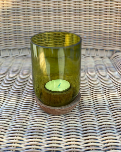 Glas af genbrugte vinflasker – upcyclet design | ZirCular